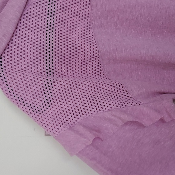 Livi Active Mesh Yoke Hoodie w/ Ruffles - Picture 4 of 12